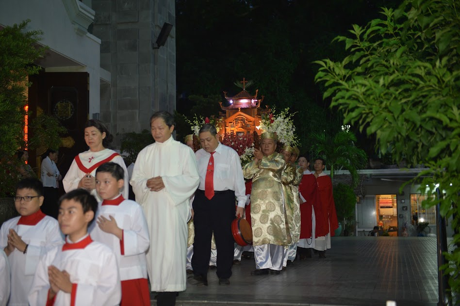 Thánh lễ mừng kính các thánh tử Đạo Hải Dương 2016