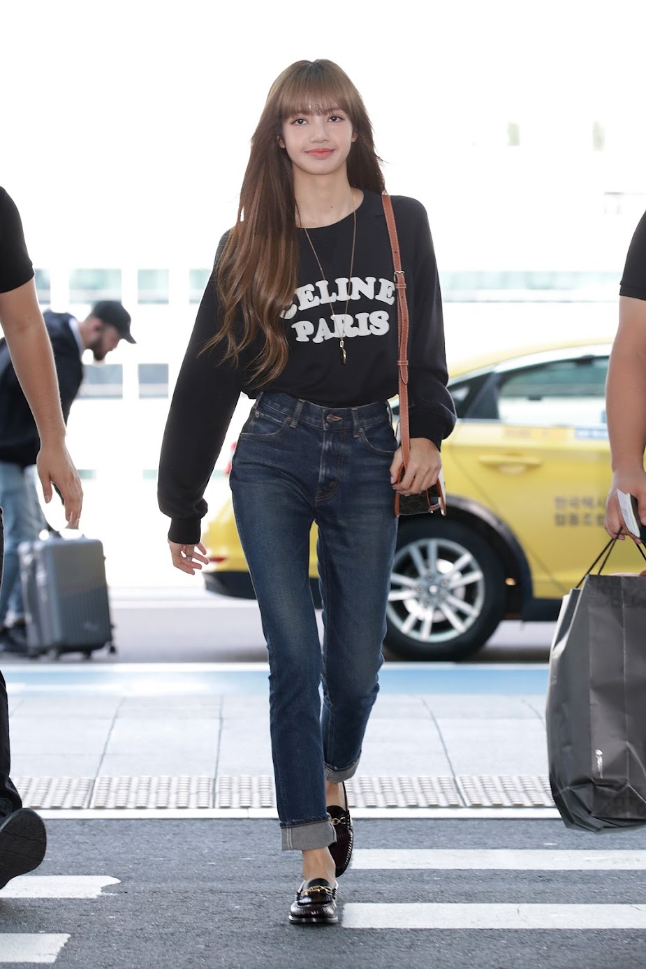 Lisa on X: Lisa gave all the members Celine clothes in collab