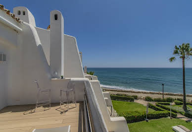 Maison avec piscine et jardin 2