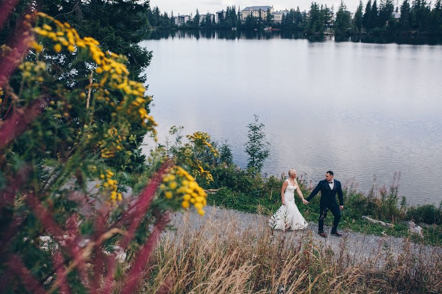 Fotógrafo de casamento Lóránt Kiss (lorantkiss). Foto de 8 de dezembro 2019