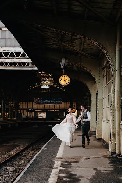 Fotógrafo de casamento Mariya Kotova (pasairen). Foto de 27 de janeiro 2020