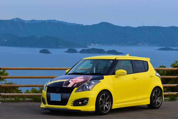 スイフトスポーツのzc32s・スイスポ・スイフトスポーツ・一眼レフ初心者に関するカスタム事例の投稿画像2枚目