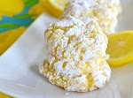 Lemon Low Fat Crinkle Cookies was pinched from <a href="http://www.keyingredient.com/recipes/310983790//" target="_blank">www.keyingredient.com.</a>