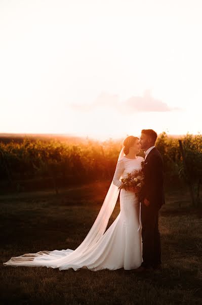 Fotógrafo de casamento Sofia Liková (likovasofia). Foto de 25 de outubro 2022