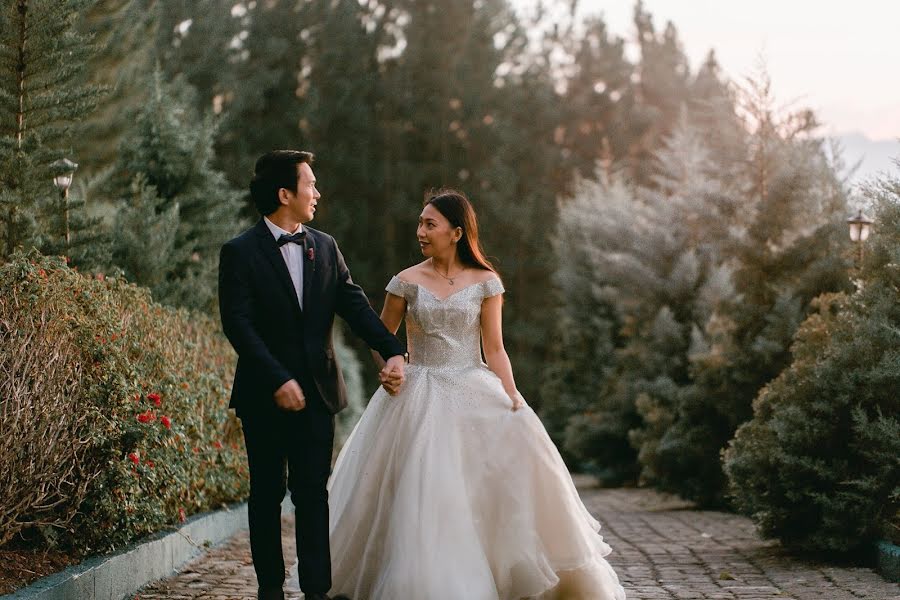 Fotografo di matrimoni Maverick Vinz Bellosillo (earlybirds). Foto del 18 gennaio 2019