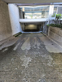 parking à Paris 15ème (75)