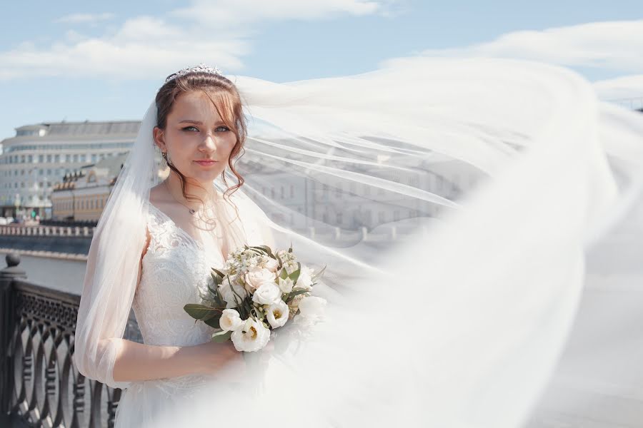 Wedding photographer Dasha Kapitanova (kapitanovafoto). Photo of 24 June 2021