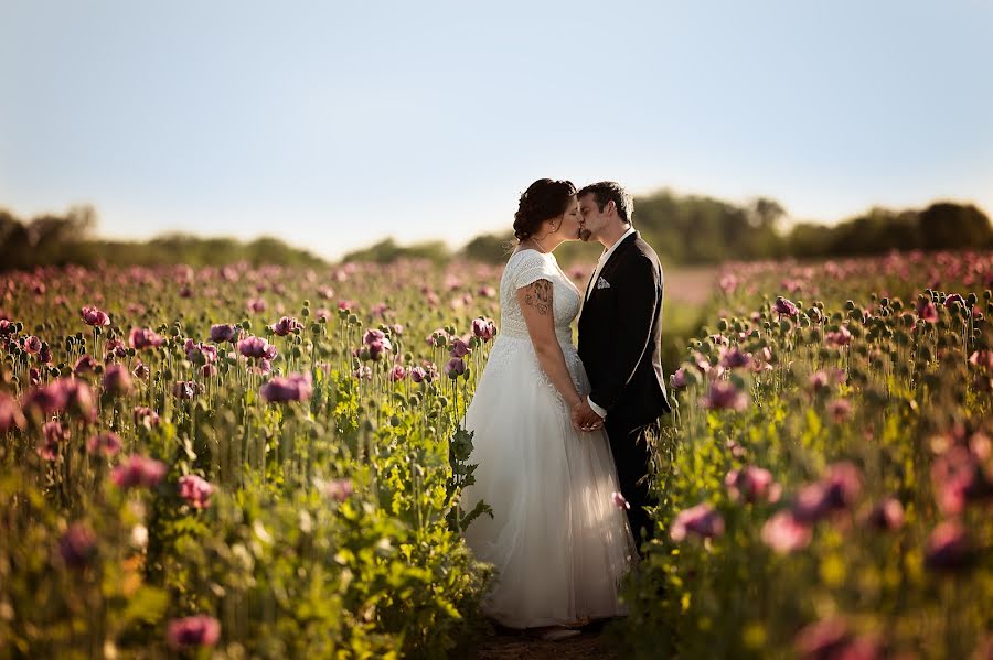 Wedding photographer Markéta Marková Bunnyart (marketa). Photo of 18 July 2023