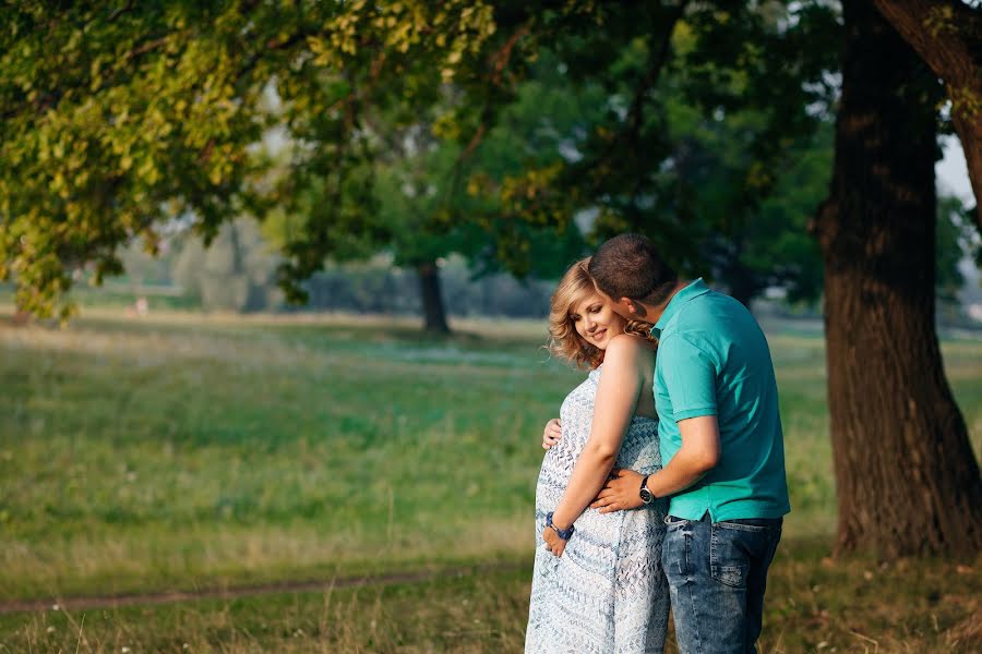 Wedding photographer Anastasiya Brening (nastya91). Photo of 11 August 2016