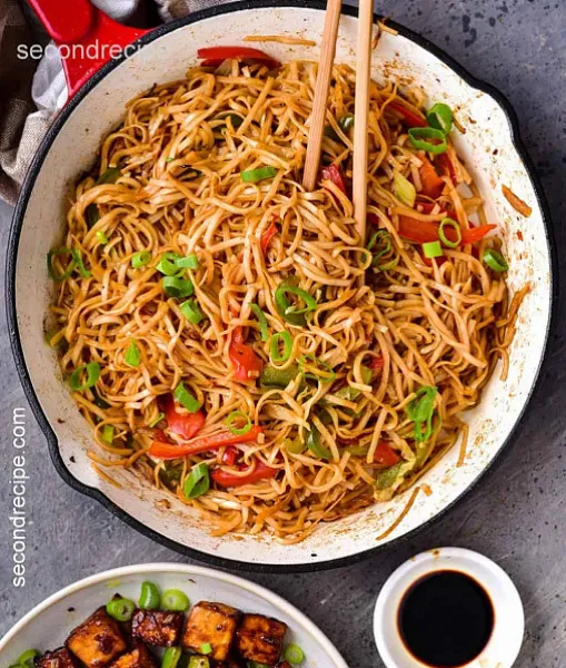 Veg. Chopal Noodles