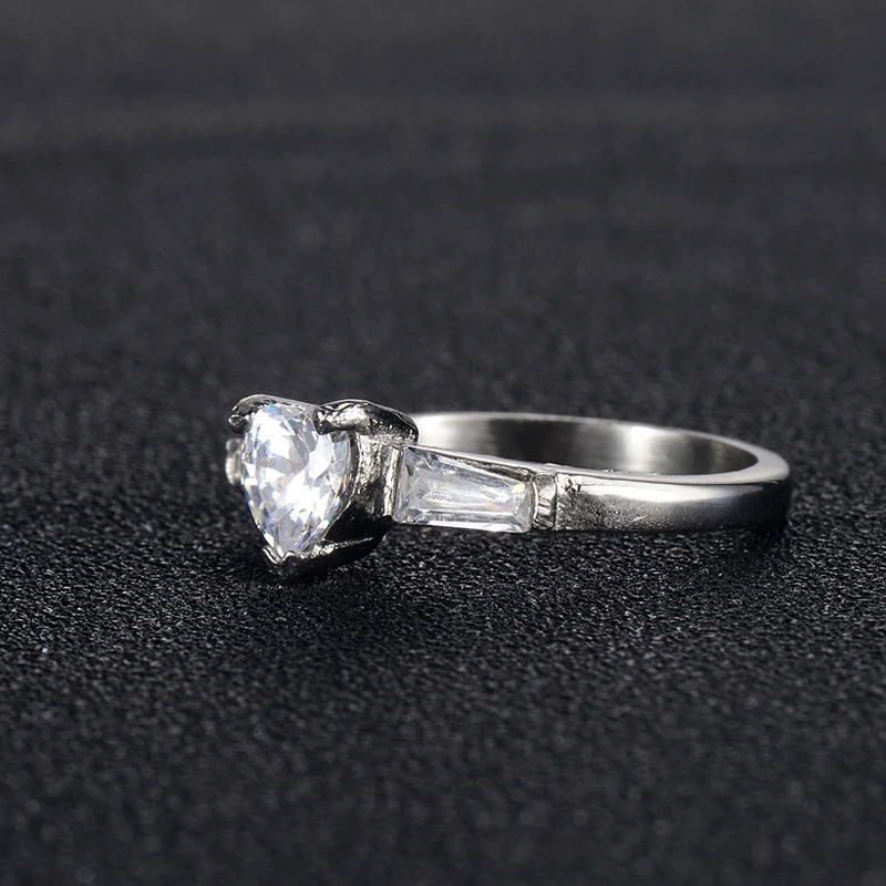 Title 2, Dames hartvormige diamanten ring, roestvrijstal...