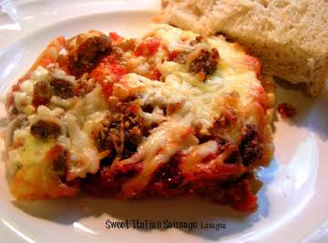 Sweet Italian Sausage Lasagna - Dee Dee's