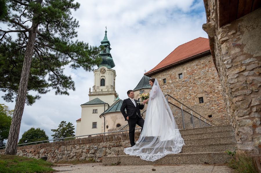 Fotografo di matrimoni Peter Szabo (szabopeter). Foto del 4 settembre 2022