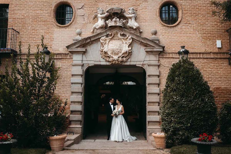 Fotografo di matrimoni Gloria Villaverde (gloriavelvet). Foto del 8 agosto 2023