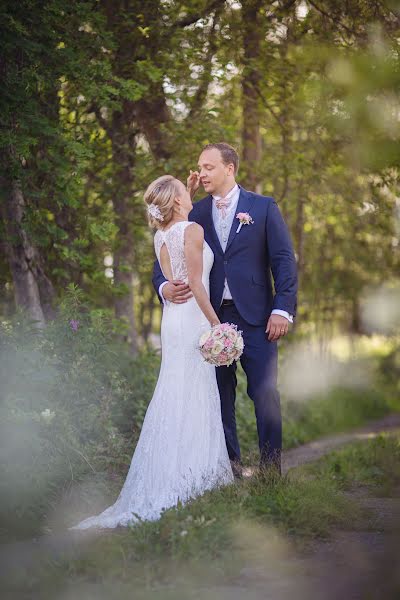 Fotógrafo de casamento Fredrik Larsson (fredrik). Foto de 30 de março 2019