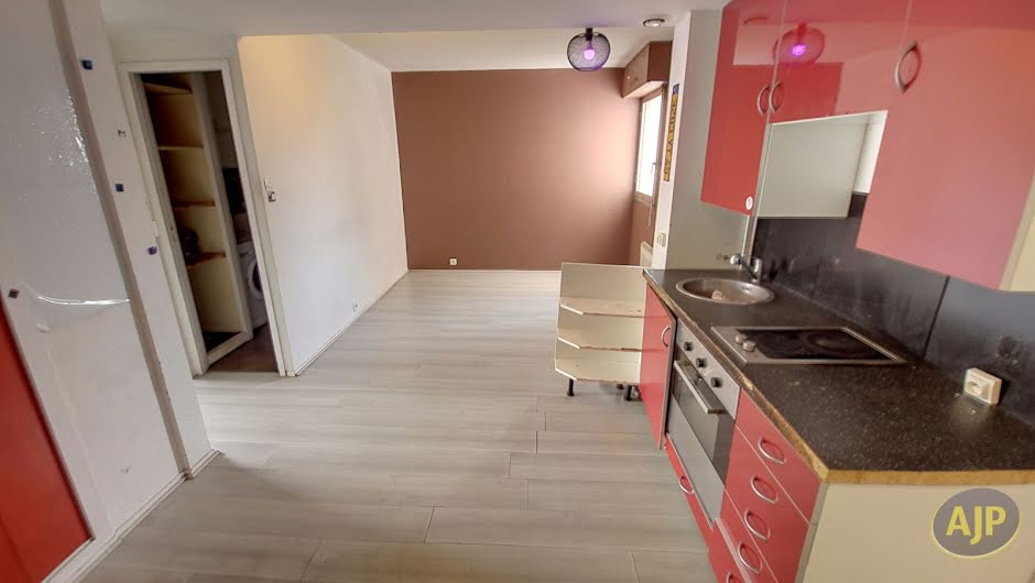 Vente appartement 2 pièces 39 m² à Bordeaux (33000), 156 000 €