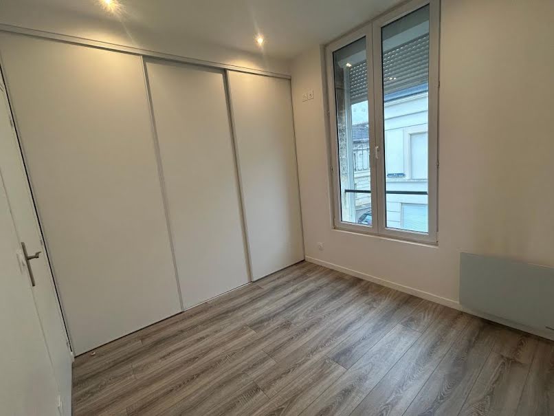 Location  appartement 2 pièces 29 m² à Reims (51100), 550 €