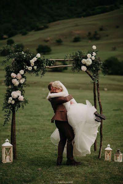 Wedding photographer Roman Yuklyaevskiy (yuklyaevsky). Photo of 19 December 2019