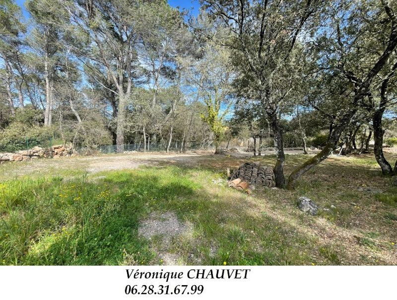 Vente terrain  820 m² à Lorgues (83510), 160 000 €