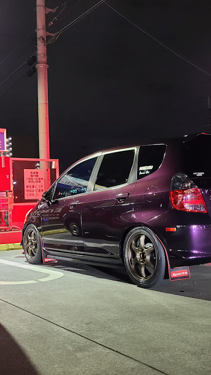 フィットのドライブ・洗車・ドラレコ・ミラー型ドラレコ・雨に関するカスタム事例の投稿画像18枚目
