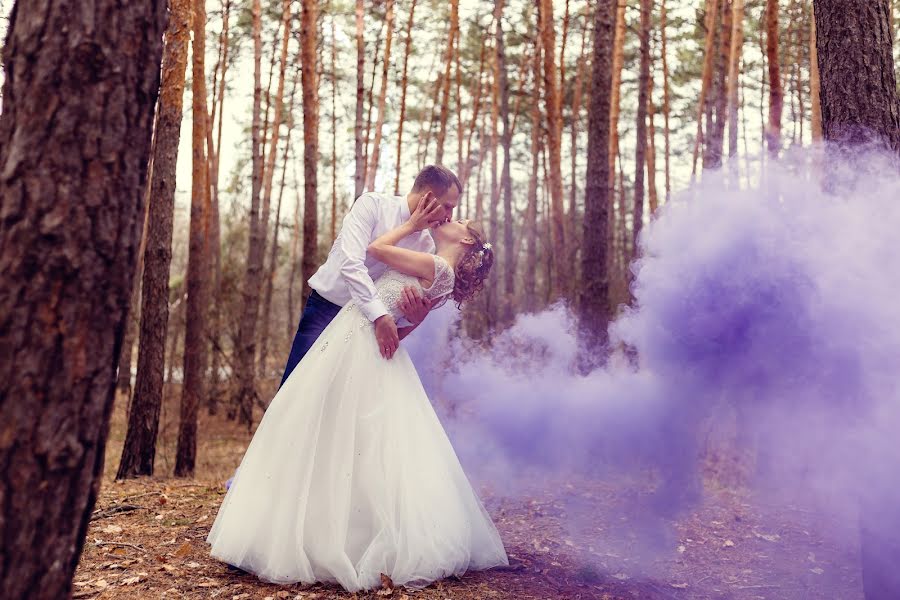 Fotógrafo de casamento Oksana Mala (omala). Foto de 1 de dezembro 2017