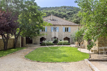 maison à Saint-Didier (84)