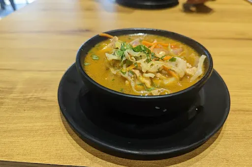 Veg Thukpa Soup