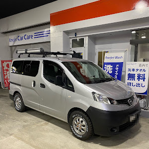 NV200バネット