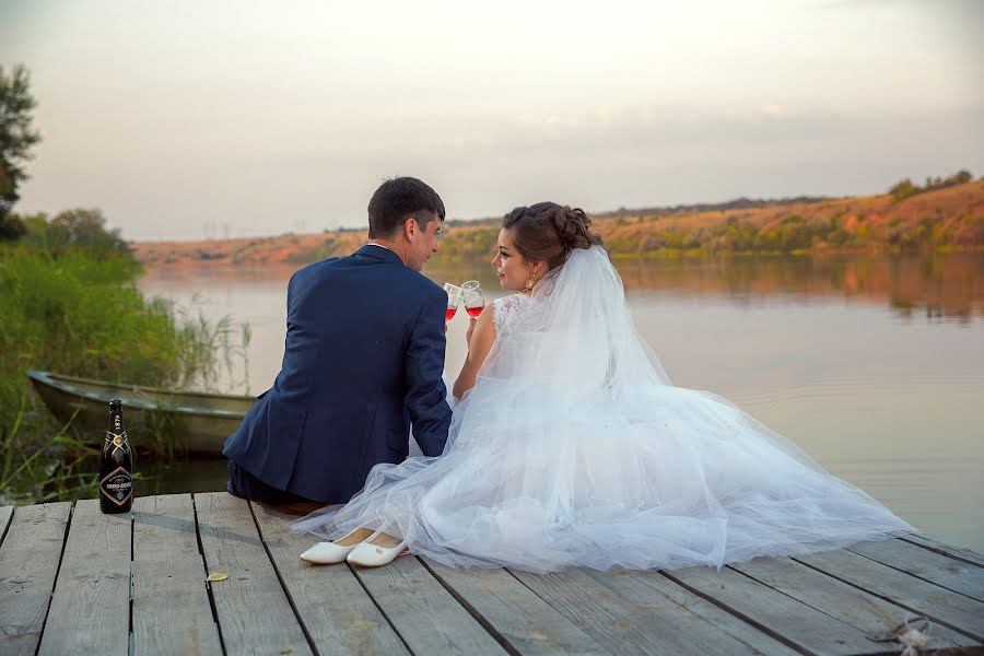 Fotógrafo de bodas Andrey Reutin (id53515110). Foto del 6 de agosto 2017