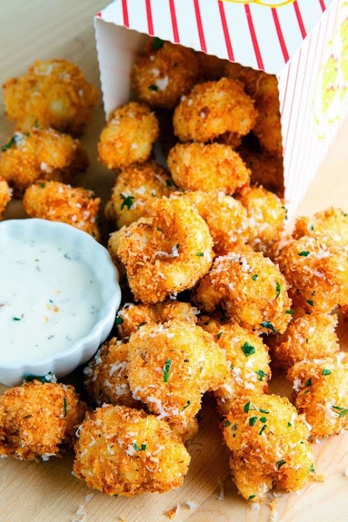 Crispy Parmesan Cauliflower Bites