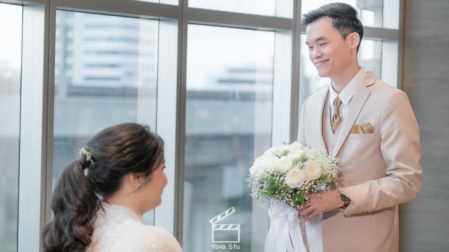 Fotógrafo de casamento Teerapong Yovaga (yovastudio). Foto de 8 de setembro 2020