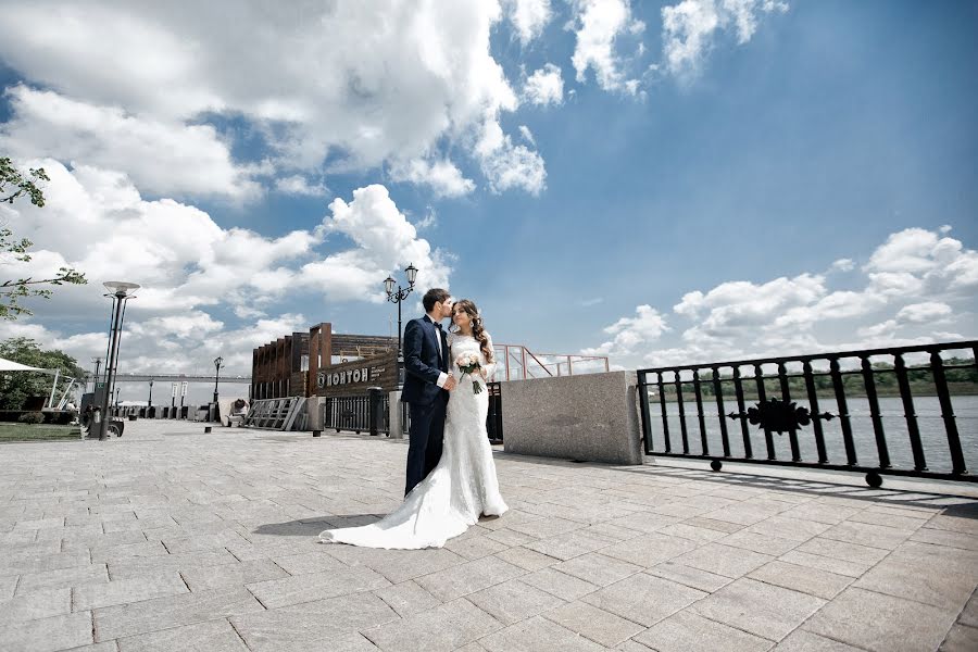 Fotografo di matrimoni Marina Kondryuk (fotomarina). Foto del 18 maggio 2016