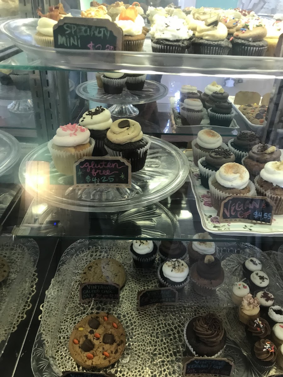 Gluten-Free Cupcakes at Luli's Cupcakes