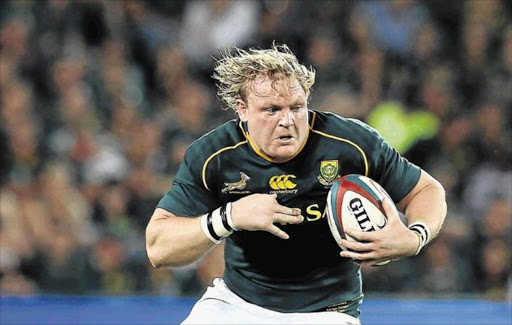 Springbok captain Adriaan Strauss will retire at the end of this season.