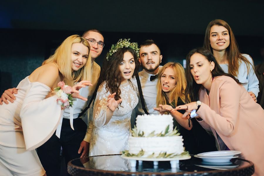 結婚式の写真家Daria Agafonova (agafonovapro)。2018 11月19日の写真