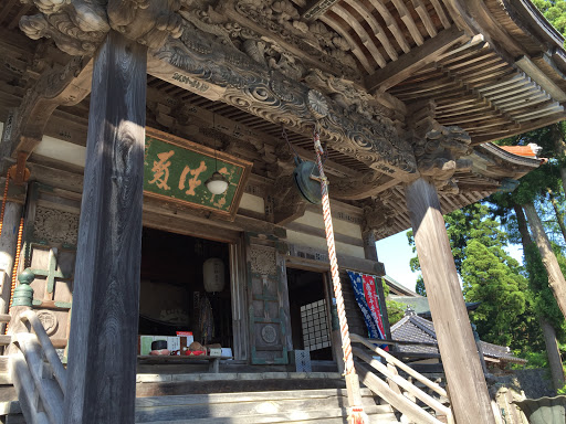 摩尼寺　本堂