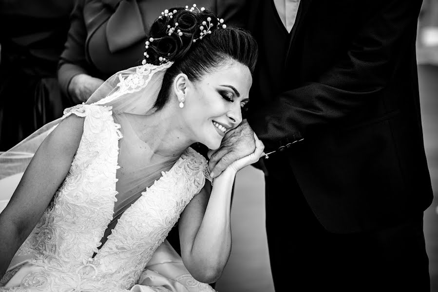 Fotografo di matrimoni Marius Stoian (stoian). Foto del 21 giugno 2018