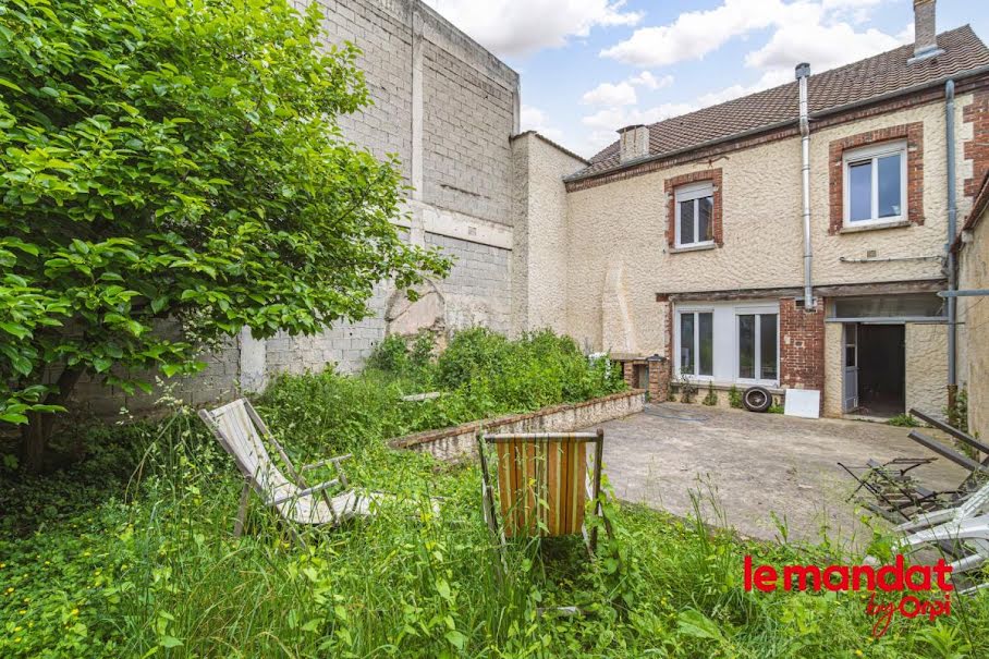 Vente maison 6 pièces 158 m² à Epernay (51200), 197 900 €