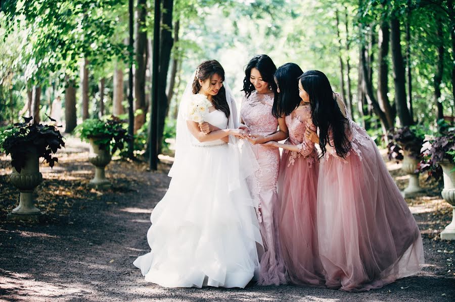 Photographe de mariage Vitaliy Lozovoy (photovetal). Photo du 4 septembre 2017