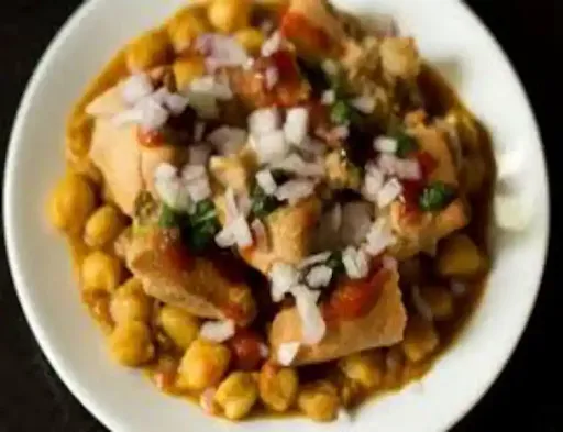 Samosa With Chhole Chaat.