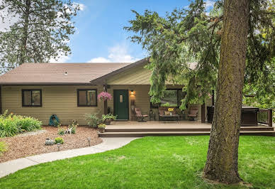 Farmhouse with garden and pool 17