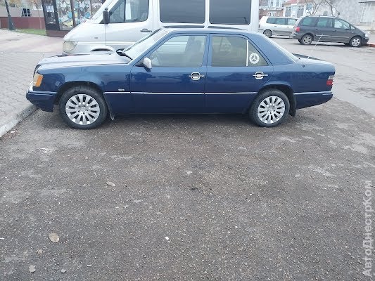 продам авто Mercedes 200 200 (W124) фото 2