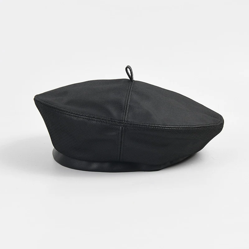 Damesmode hoed met mesh en PU composiet. Stijlvolle bescherming tegen de zon, ademend en ideaal voor een modieuze uitstraling en comfort.
