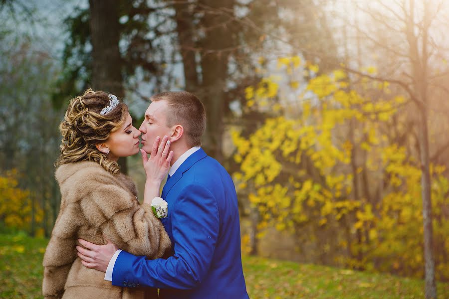 Fotografo di matrimoni Olga Starostina (olgastarostina). Foto del 19 gennaio 2017