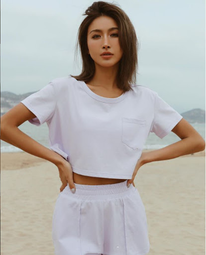 Title 5, Solid Color Leaky Navel Cropped Top Navel Pullo...