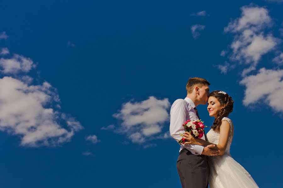 Fotografo di matrimoni Vera Shapurova (verun4ik). Foto del 16 gennaio 2016