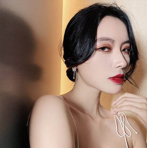 Title 3, Bow Tassel Earrings Elegant High Sense, add a t...