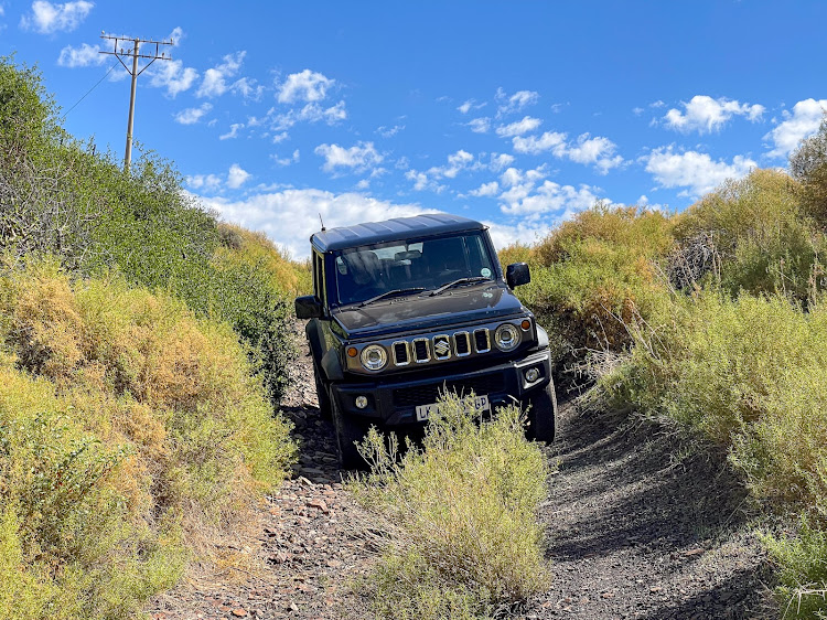 The Jimny's narrow width is beneficial for avoiding 'bush rash.'