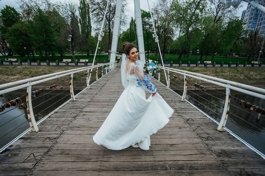 Svadobný fotograf Elizaveta Soldatenko (ellieneellie). Fotografia publikovaná 17. júna 2023