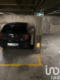 parking à Paris 15ème (75)